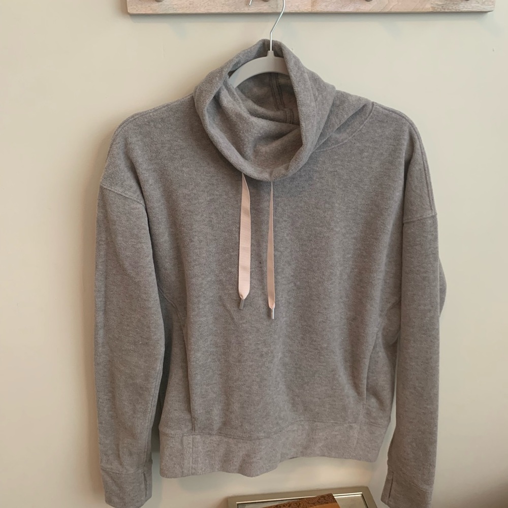Lululemon, pullover, size 4 - Picture 2 of 4